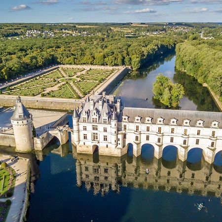 Blois City - Le Petit Saint Jean Exteriör bild